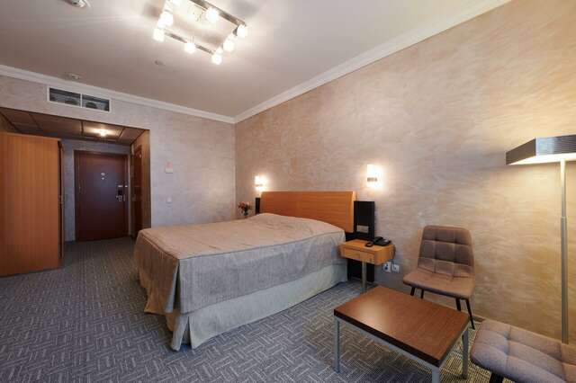 Гостиница Гринн Орёл-92